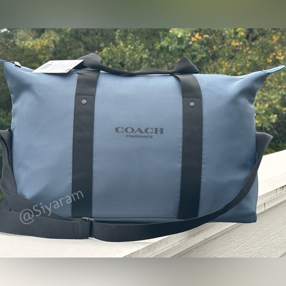 Coach travel bag/ Weekender bag / duffle/ gym bag - Picture 2 of 7